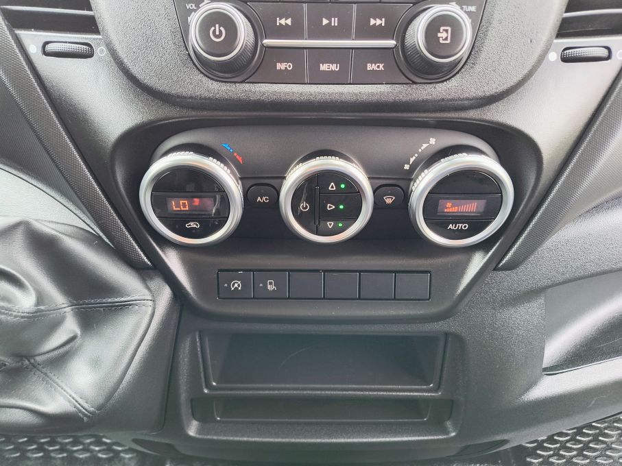 NOWA LOKALIZACJA Iveco 35S16 L4H2 Maxi Nowy Rozrząd niski przebieg Vat23% 24