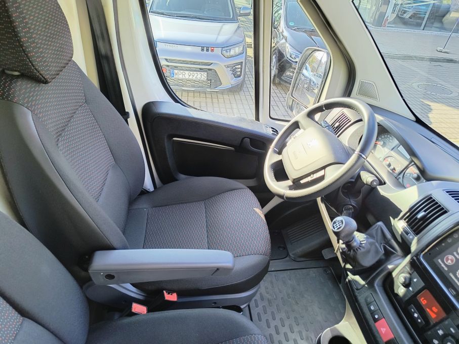 NOWA LOKALIZACJA Peugeot Boxer 2.2 HDI 140KM L3H2 Jak Nowy 14.000km Vat23% 12