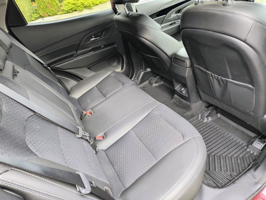 NOWA LOKALIZACJA SsangYong KGM Korando 1.5 T Cyfrowe Zegary Automat Serwis ASO  Vat23% 18