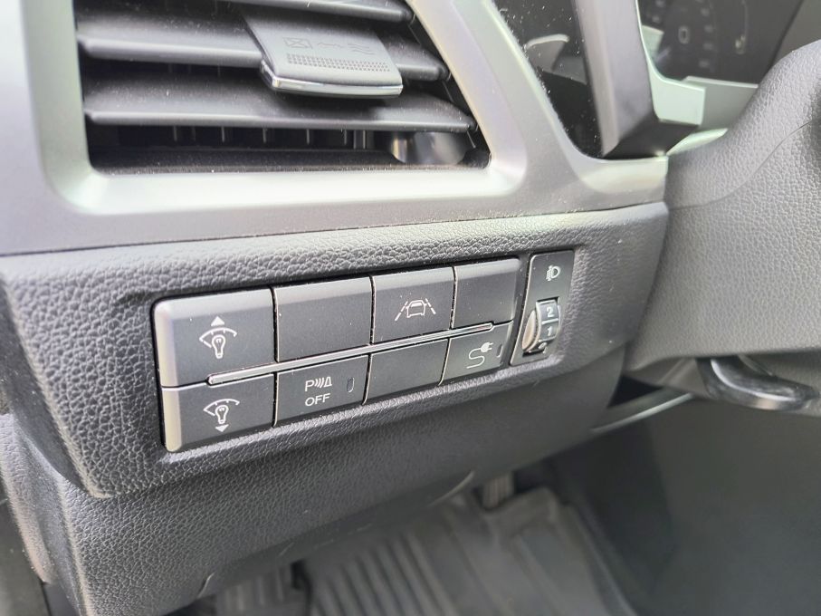 NOWA LOKALIZACJA SsangYong KGM Korando 1.5 T Cyfrowe Zegary Automat Serwis ASO  Vat23% 25