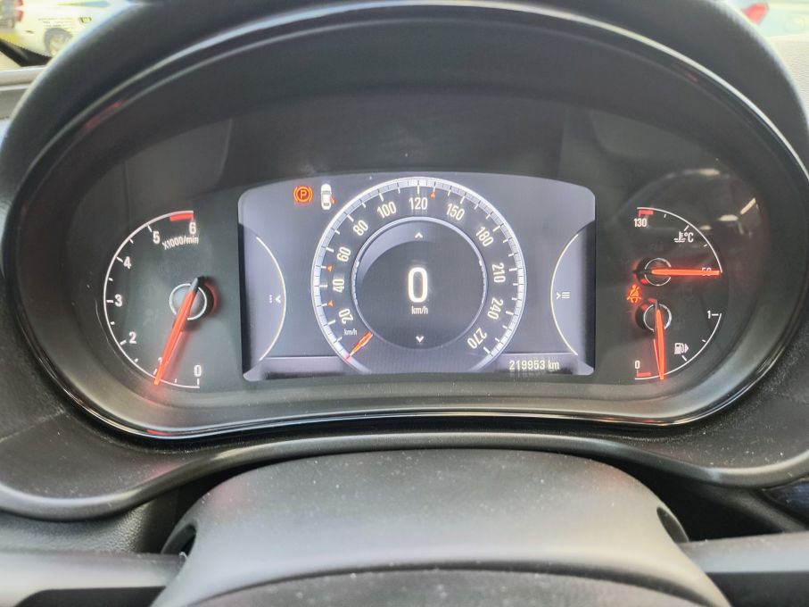 NOWA LOKALIZACJA Opel Insignia 1.6 cdti 136KM Cosmo Kombi Skóra Navi Kamera Serwis ASO 20