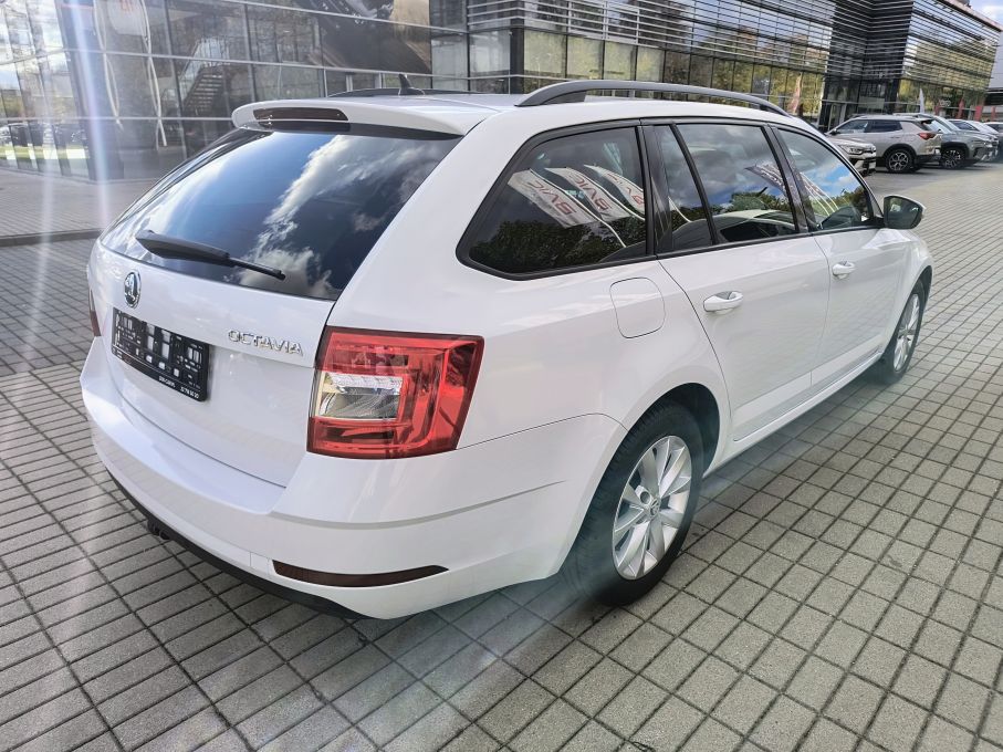 NOWA LOKALIZACJA Skoda Octavia 1.6 TDI 115KM Bogata Opcja Serwis Gwarancja 10