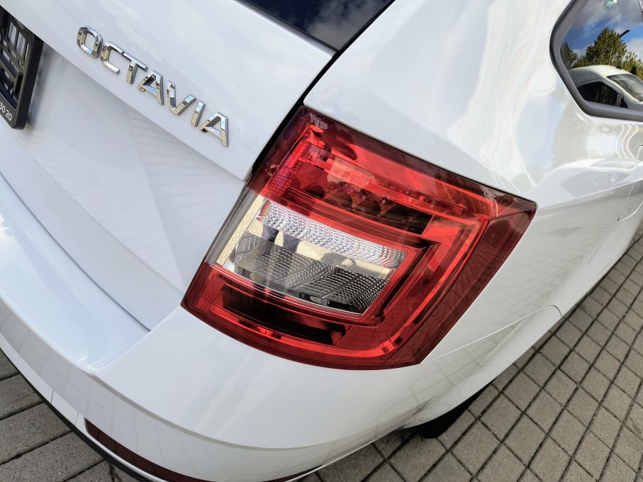 NOWA LOKALIZACJA Skoda Octavia 1.6 TDI 115KM Bogata Opcja Serwis Gwarancja 11