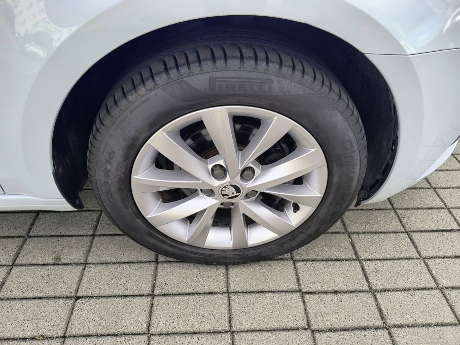 NOWA LOKALIZACJA Skoda Octavia 1.6 TDI 115KM Bogata Opcja Serwis Gwarancja 13