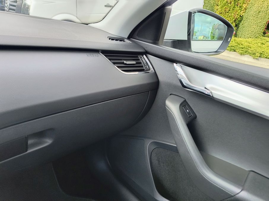 NOWA LOKALIZACJA Skoda Octavia 1.6 TDI 115KM Bogata Opcja Serwis Gwarancja 22