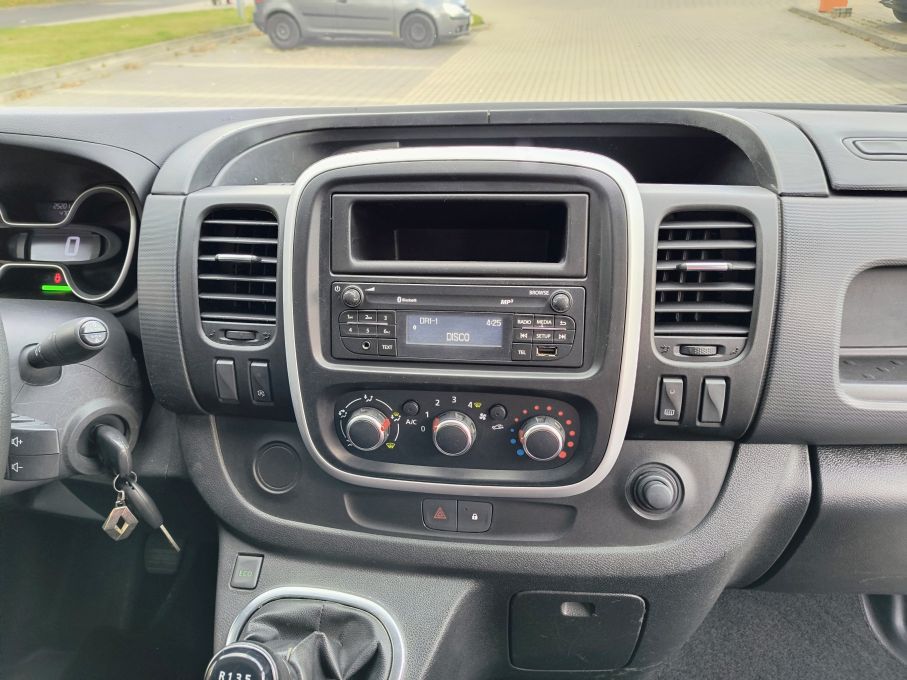NOWA LOKALIZACJA Renault Trafic 2.0 dci L1H1 Led Vision Niski Przebieg Serwis VAT23% 14
