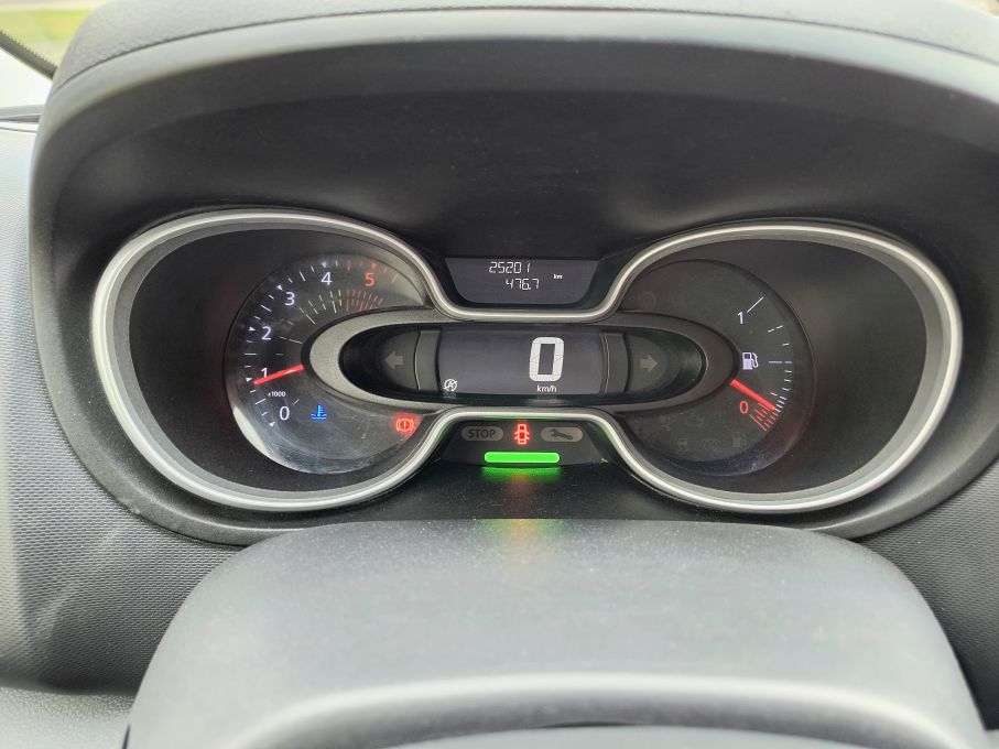 NOWA LOKALIZACJA Renault Trafic 2.0 dci L1H1 Led Vision Niski Przebieg Serwis VAT23% 17