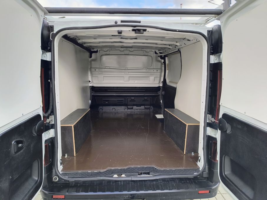 NOWA LOKALIZACJA Renault Trafic 2.0 dci L1H1 Led Vision Niski Przebieg Serwis VAT23% 23