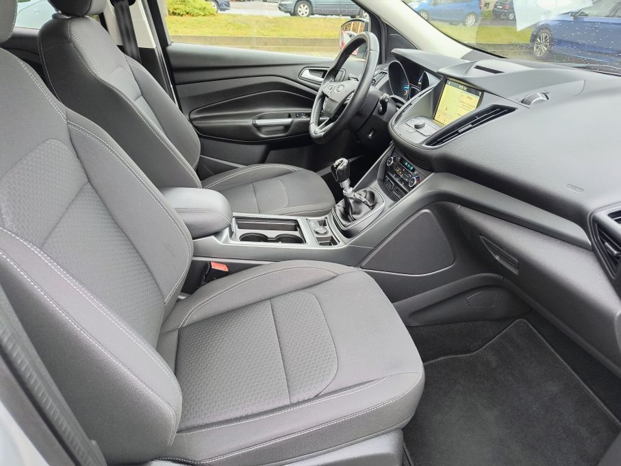 NOWA LOKALIZACJA Ford Kuga 2.0 TDCI 150 4 x 4 Titanium Serwis 15