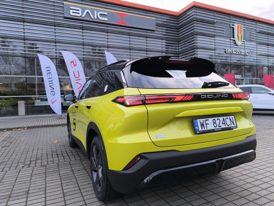 Baic Beijing 5 Luxury+Comfort 1,5 177KM, automat, kamery 360, AppleCarplay 6
