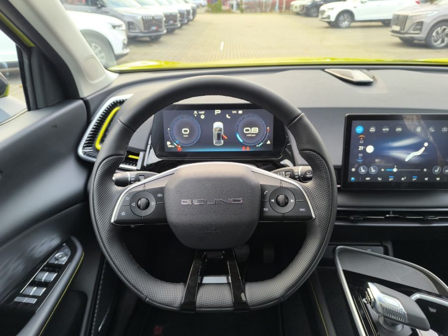 Baic Beijing 5 Luxury+Comfort 1,5 177KM, automat, kamery 360, AppleCarplay 18