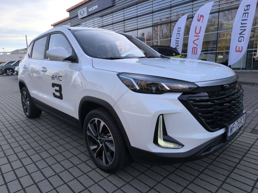 BAIC Beijing 3 Luxury 1.5 136KM MT6 2WD 8