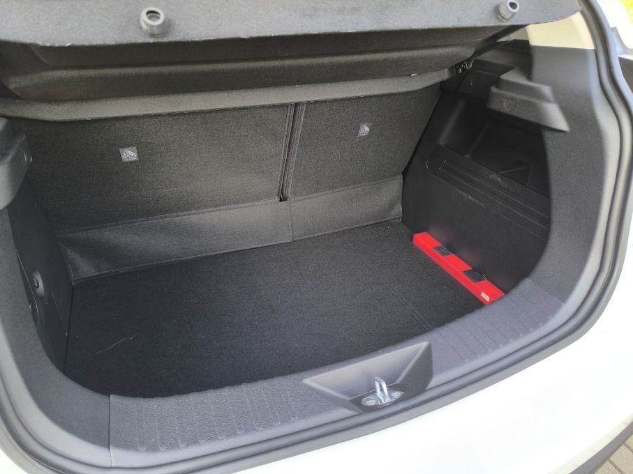 BAIC Beijing 3 Luxury 1.5 136KM MT6 2WD 16