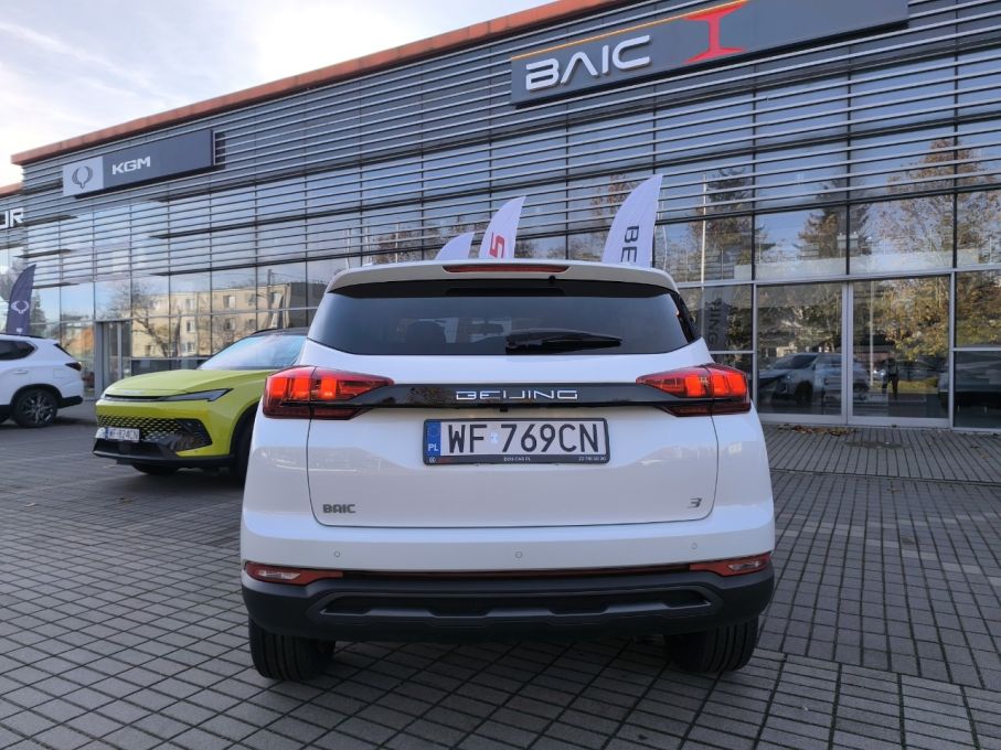 BAIC Beijing 3 Luxury 1.5 136KM MT6 2WD 18