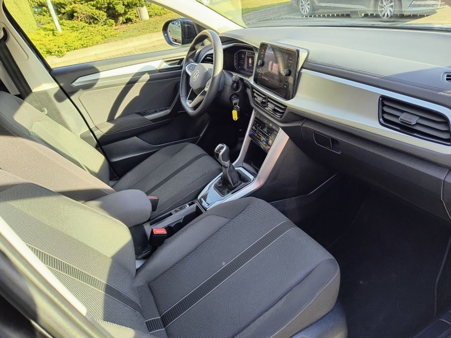 VW T-Roc 1,5 TSI 150KM Ledy,  Virtual Cockpit, WEBASTO,  Salon PL 12