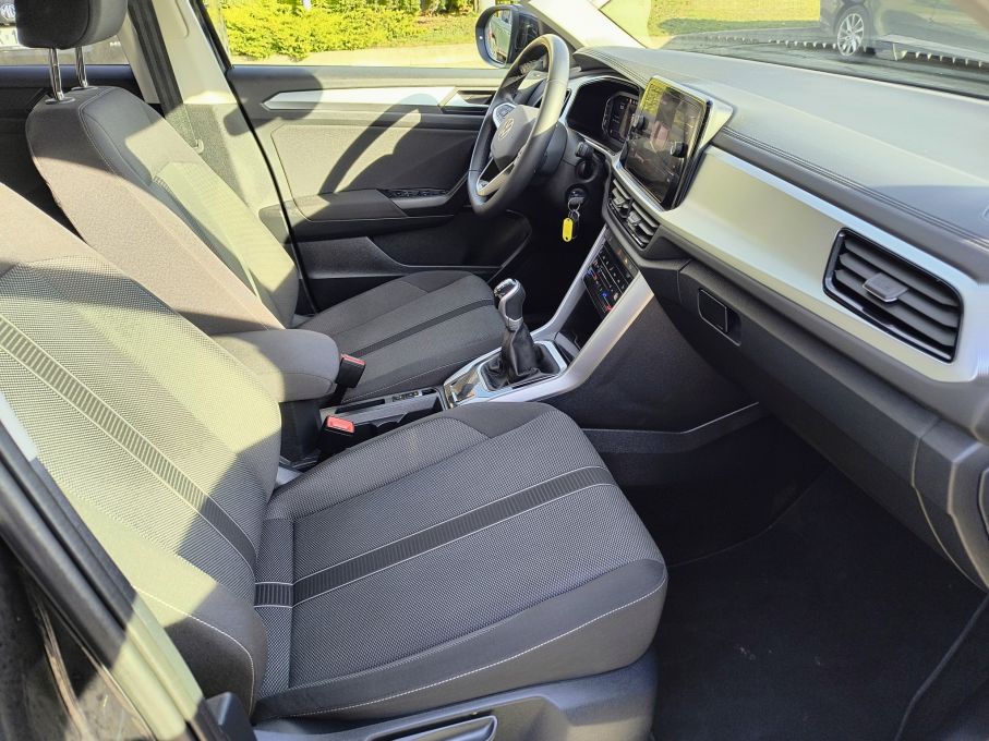 VW T-Roc 1,5 TSI 150KM Ledy,  Virtual Cockpit, WEBASTO,  Salon PL 13