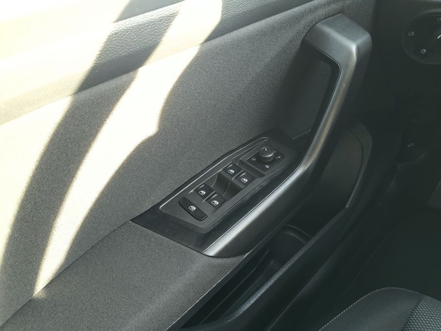 VW T-Roc 1,5 TSI 150KM Ledy,  Virtual Cockpit, WEBASTO,  Salon PL 25