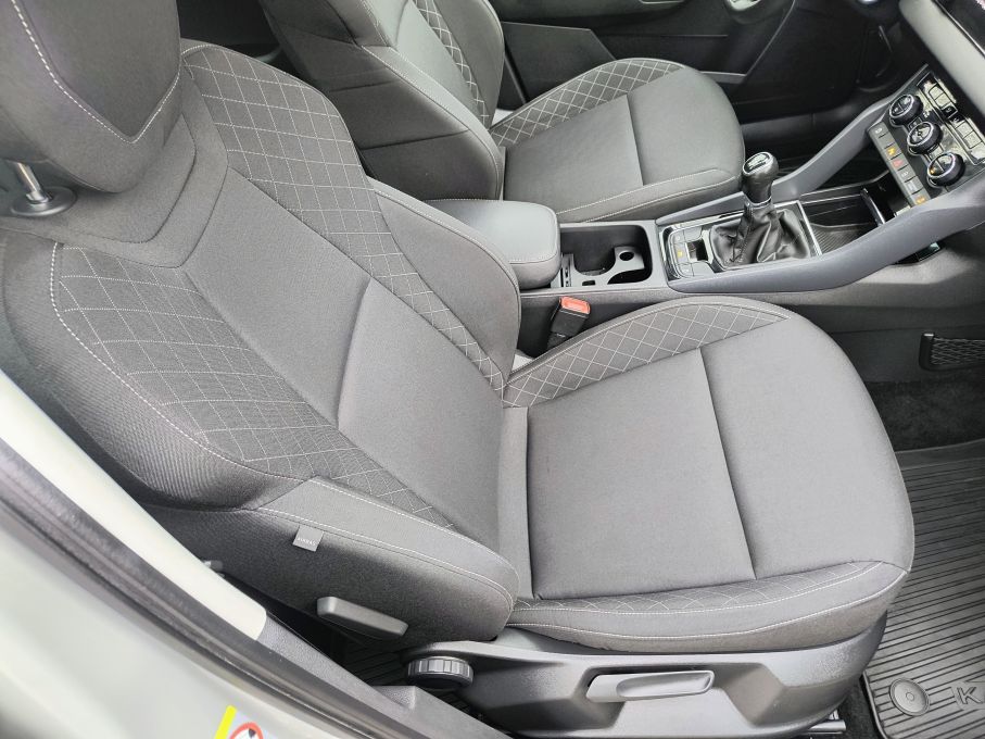 NOWA LOKALIZACJA Skoda KAROQ 1,0 TSI 115 KM Salon PL 13