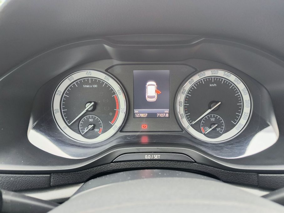 NOWA LOKALIZACJA Skoda KAROQ 1,0 TSI 115 KM Salon PL 24