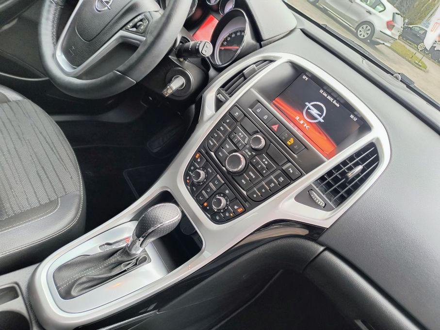 NOWA LOKALIZACJA Opel Astra IV 1.4 Turbo 140KM Automat kolorEkran Climatronic Serwis 13