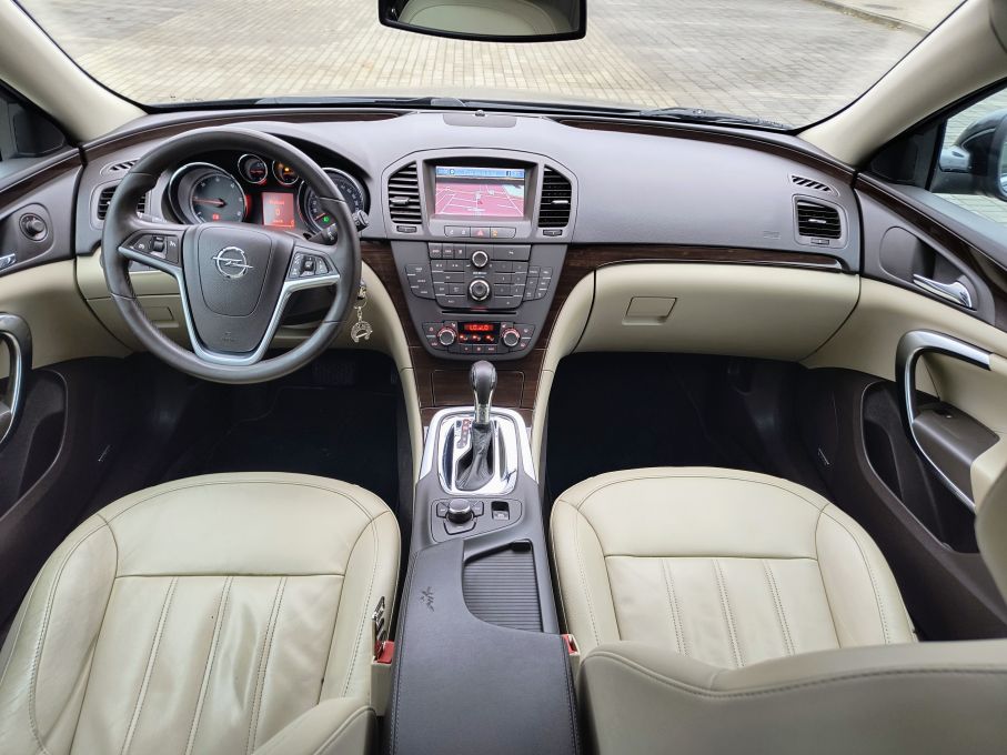 NOWA LOKALIZACJA Opel Insignia A 2.0 cdti Salon Automat Infinity skóra Serwis ASO 12