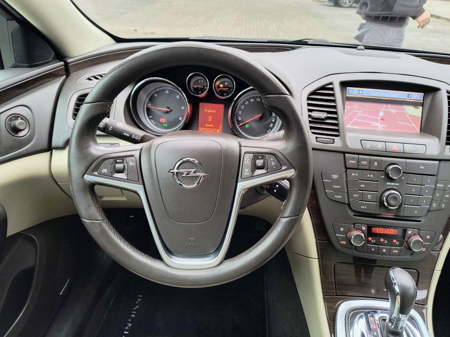 NOWA LOKALIZACJA Opel Insignia A 2.0 cdti Salon Automat Infinity skóra Serwis ASO 15
