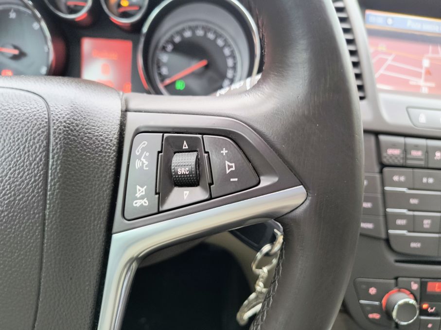 NOWA LOKALIZACJA Opel Insignia A 2.0 cdti Salon Automat Infinity skóra Serwis ASO 17