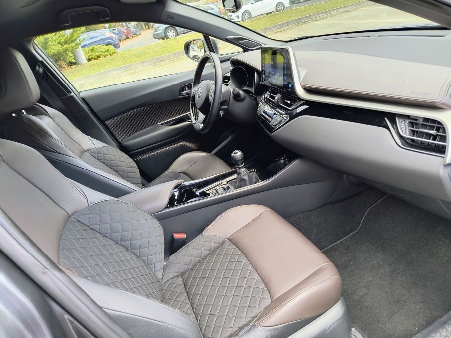 NOWA LOKALIZACJA Toyota CHR 1.2 Prestige Skóra Kamera Full Opcja Serwis Gwarancja 10