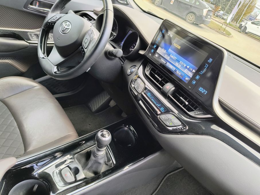 NOWA LOKALIZACJA Toyota CHR 1.2 Prestige Skóra Kamera Full Opcja Serwis Gwarancja 13
