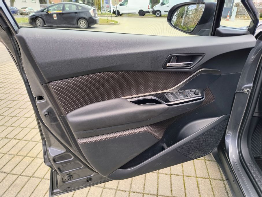 NOWA LOKALIZACJA Toyota CHR 1.2 Prestige Skóra Kamera Full Opcja Serwis Gwarancja 23