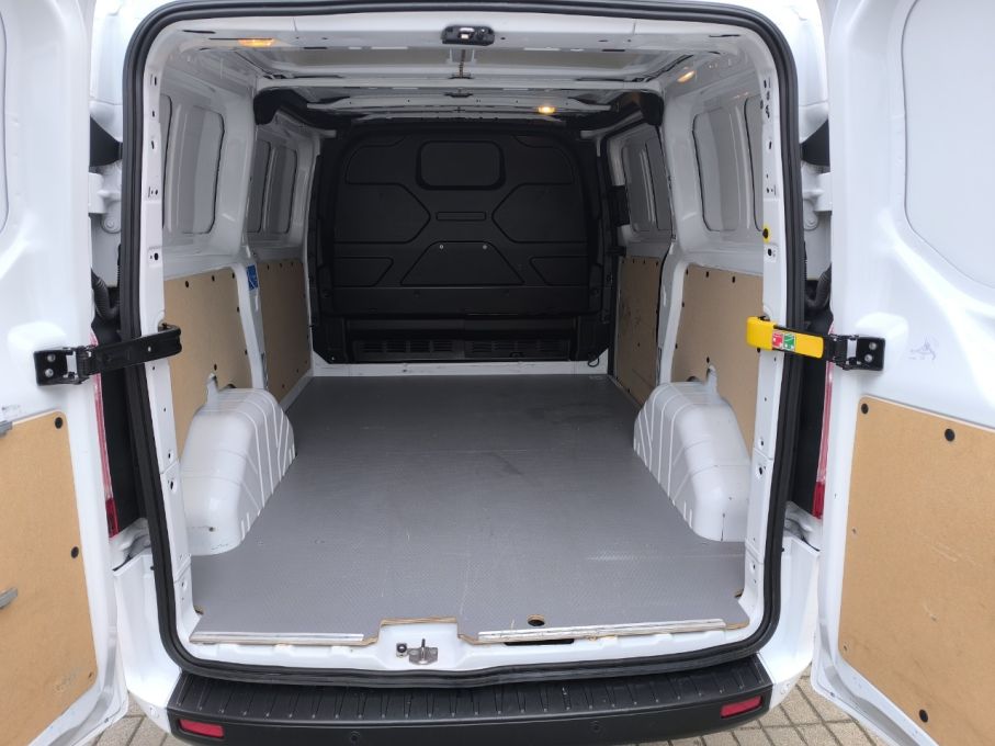 Ford Transit Custom 2,0 TDCI 130KM, Navi, Bluetooth, Automat, Vat23% 10