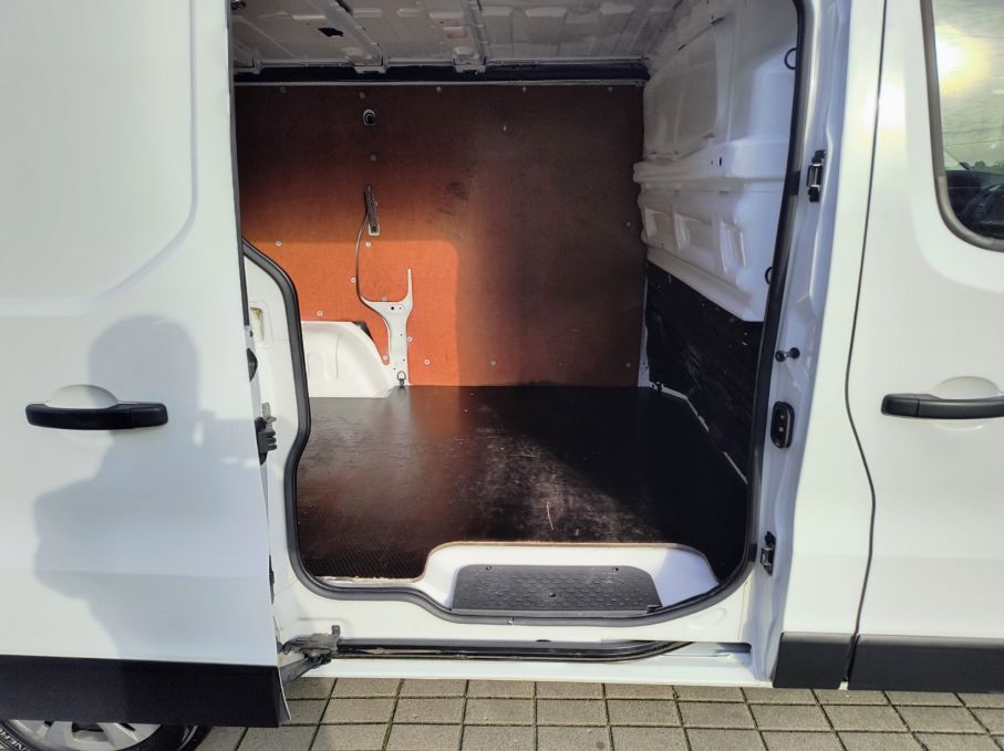 Fiat Talento L1H1 2,0 DCI 120KM Kamera cofania czujniki nawigacja VAT23% 15