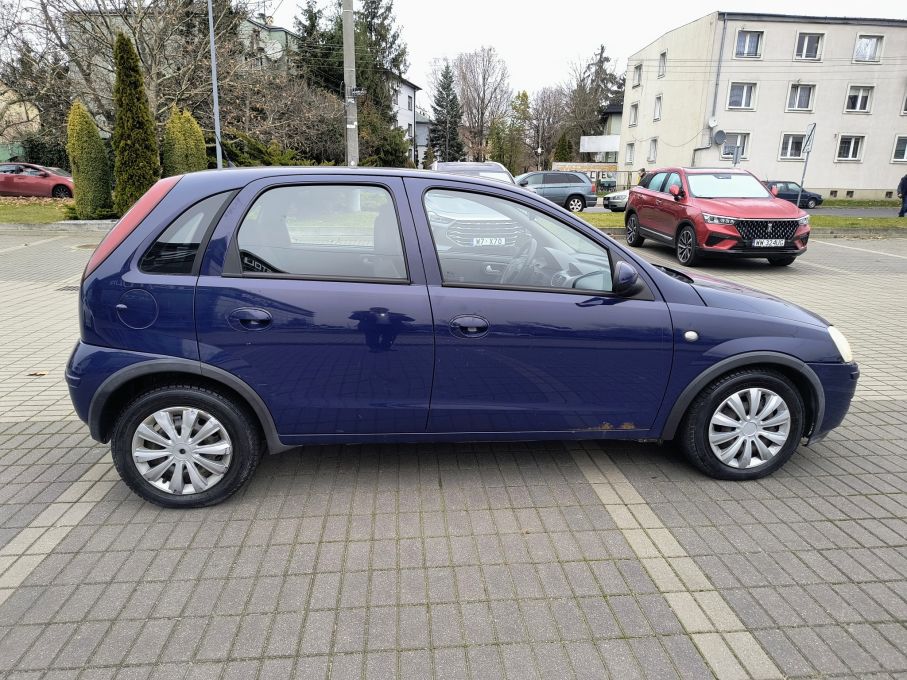 NOWA LOKALIZACJA Opel Corsa C 5dr Klima Niski Przebieg 6