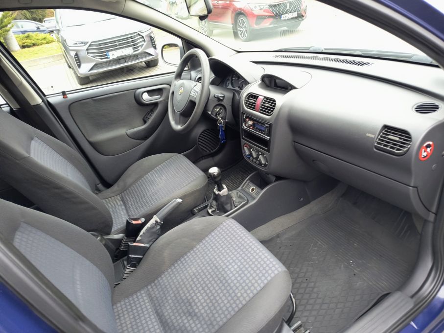 NOWA LOKALIZACJA Opel Corsa C 5dr Klima Niski Przebieg 10