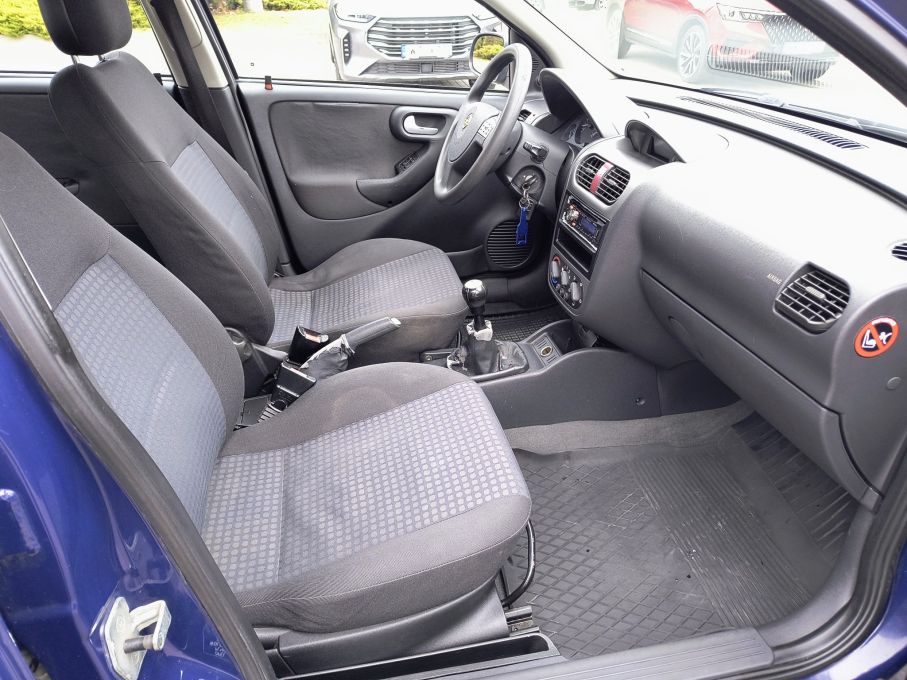 NOWA LOKALIZACJA Opel Corsa C 5dr Klima Niski Przebieg 11