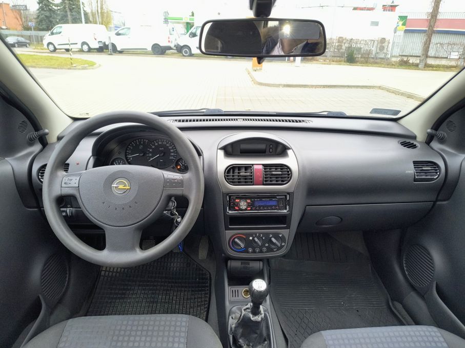 NOWA LOKALIZACJA Opel Corsa C 5dr Klima Niski Przebieg 13