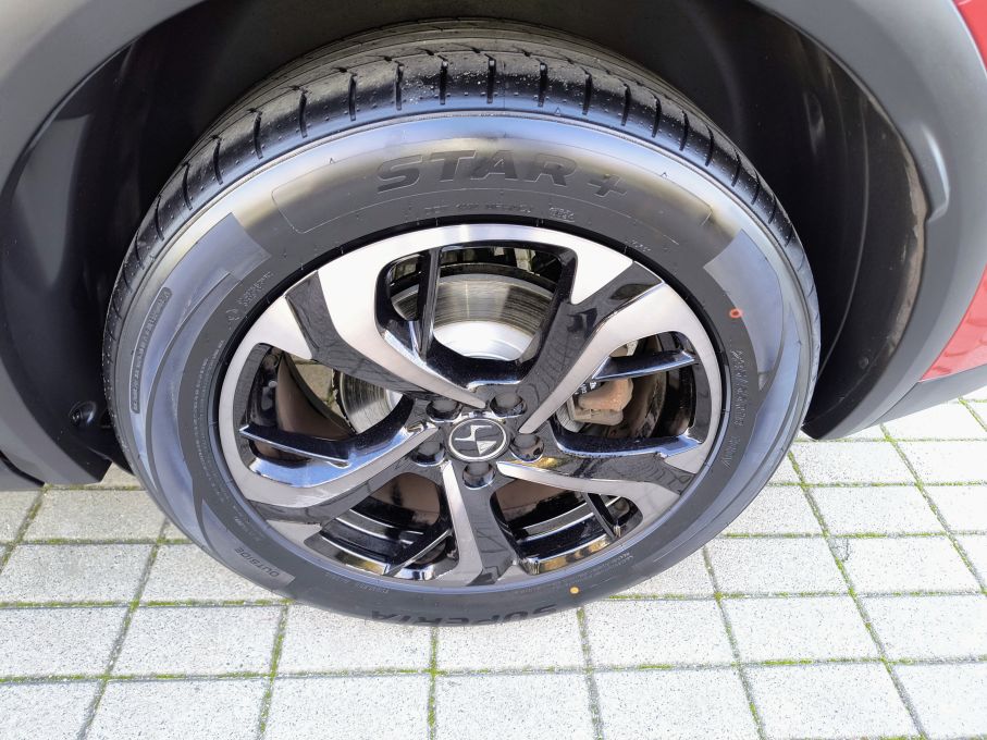 DS7 CROSSBACK 1,6 T 225 KM GRAND CHIC OPERA 11