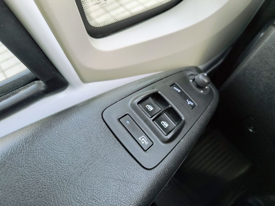 NOWA LOKALIZACJA Peugeot Boxer 2.2 HDI 140KM L3H2 Navi Kamera Serwis Vat23% 15