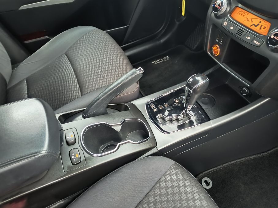 NOWA LOKALIZACJA SsangYong KGM Korando 2.0 + LPG Automat Serwis ASO rej.2018r 15