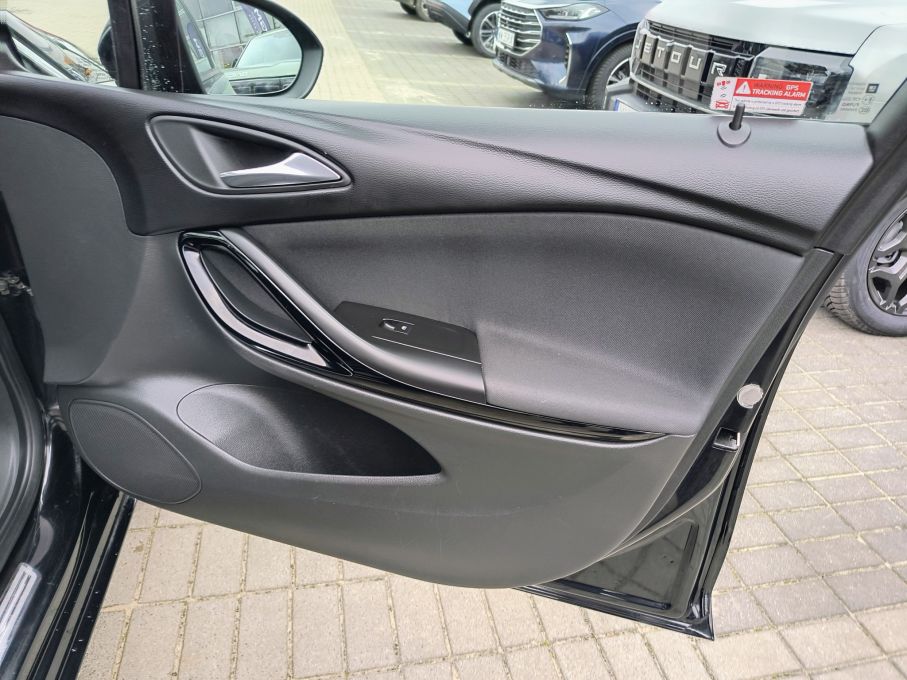 NOWA LOKALIZACJA Opel Astra K 1.4T 150KM Automat Navi Kamera Serwis Gwarancja 14