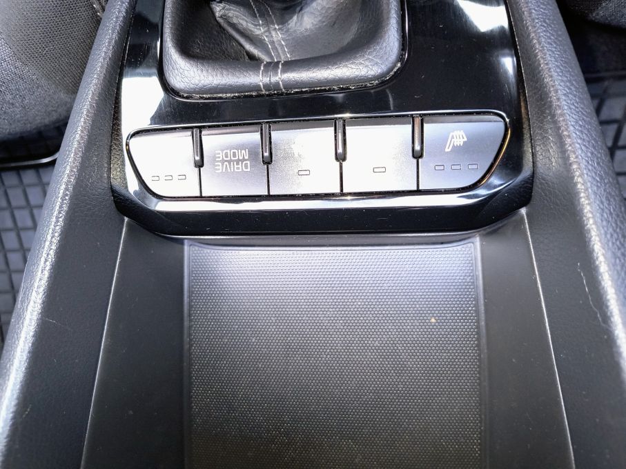 NOWA LOKALIZACJA Kia Stonic 1.0T 100KM AUTOMAT Salon PL Gwarancja Fabryczna PIĘKNA 23