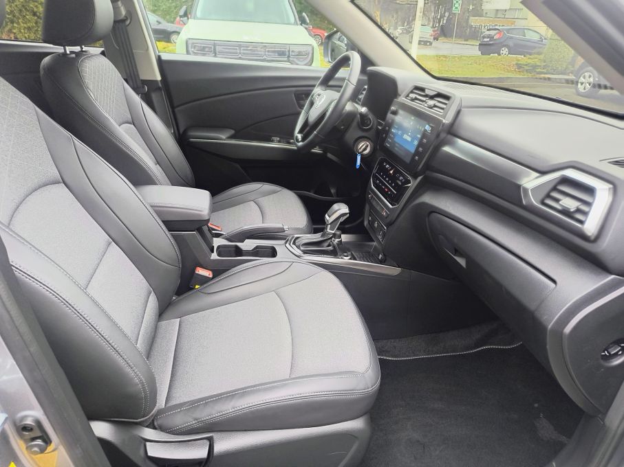 NOWA LOKALIZACJA KGM Tivoli 1.5 Turbo 163KM AT6 Adventure + LED 14