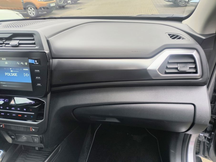 NOWA LOKALIZACJA KGM Tivoli 1.5 Turbo 163KM AT6 Adventure + LED 18