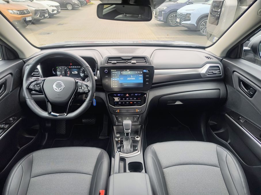 NOWA LOKALIZACJA KGM Tivoli 1.5 Turbo 163KM AT6 Adventure + LED 20