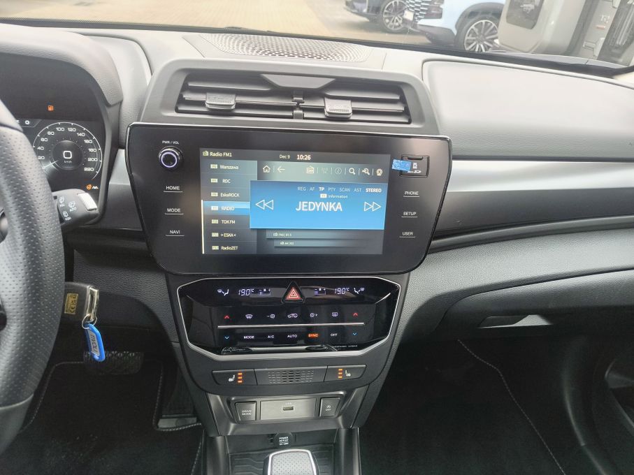 NOWA LOKALIZACJA KGM Tivoli 1.5 Turbo 163KM AT6 Adventure + LED 21