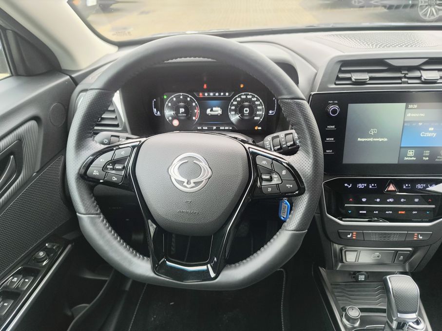 NOWA LOKALIZACJA KGM Tivoli 1.5 Turbo 163KM AT6 Adventure + LED 24