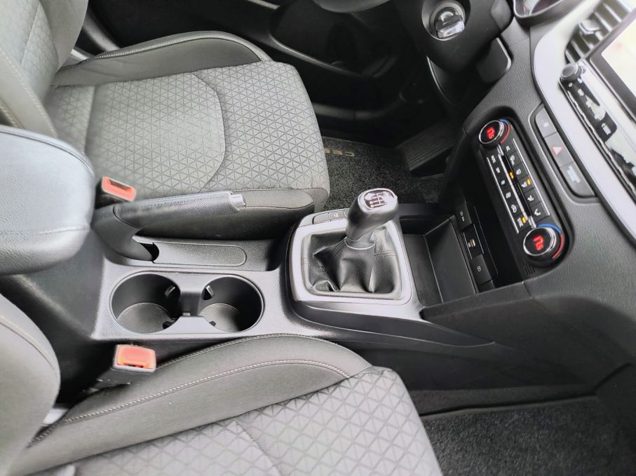 NOWA LOKALIZACJA Kia Ceed 1.4 100KM Full Opcja Navi Kamera Salon PL Gwarancja 17