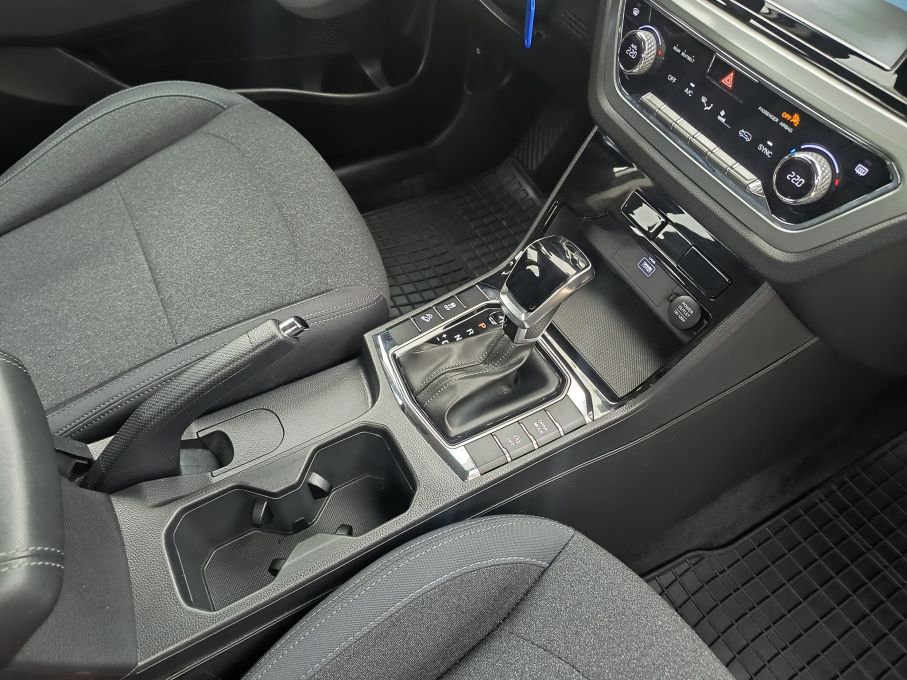 NOWA LOKALIZACJA SsangYong KGM Korando 1.5T Niski Przebieg Automat Kamera Gwarancja Vat23% 18