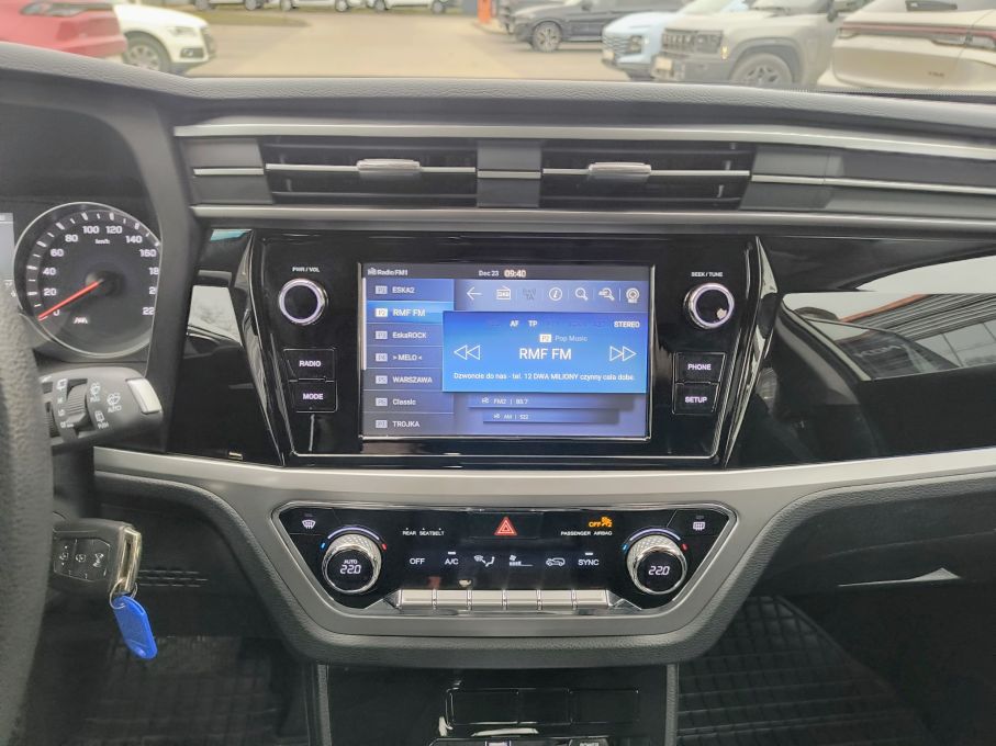 NOWA LOKALIZACJA SsangYong KGM Korando 1.5T Niski Przebieg Automat Kamera Gwarancja Vat23% 22