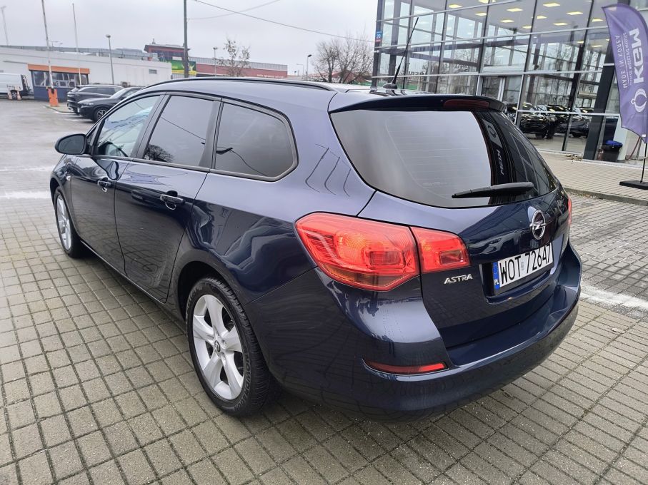 NOWA LOKALIZACJA Opel Astra J 1.6 115KM Niski Przebieg Piękna Gwarancja Serwis 3